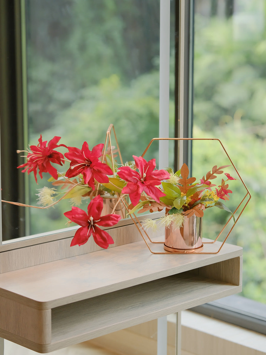 Table Flower Arrangement